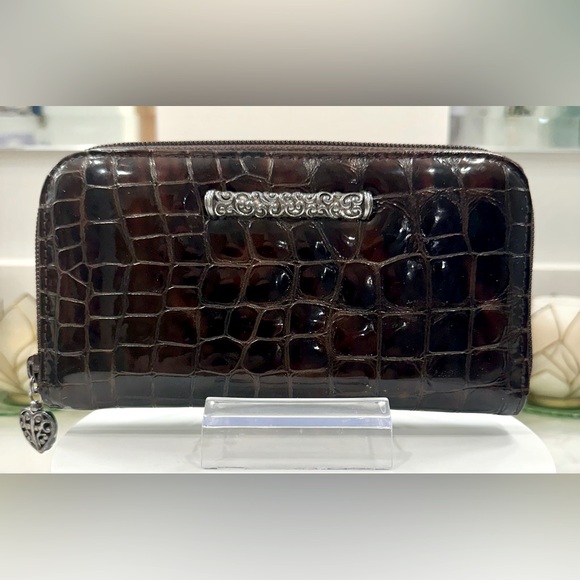 VTG Brighton - Deep Brown Croc-Embossed Patent Leather Zip-Around Wallet - VGUC - Picture 1 of 17